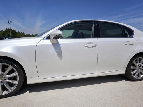 Used 2016 Lexus GS 350 w/ Luxury Package RWD image 32