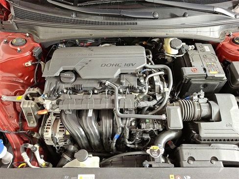 Used 2023 Hyundai Elantra SEL w/ Convenience Package image 29