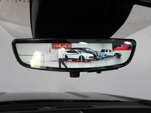 New 2026 GMC Yukon XL AT4 Ultimate AWD/4WD image 3