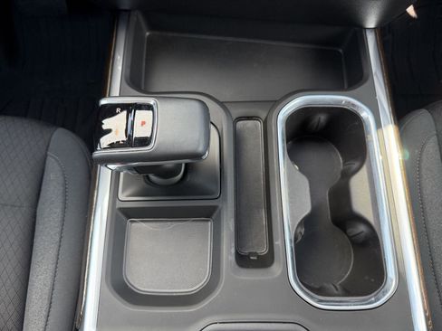 Used 2025 GMC Sierra 1500 Elevation w/ Preferred Package image 31