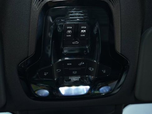 Used 2023 Alfa Romeo Stelvio Quadrifoglio w/ Active Assist Plus Package image 27