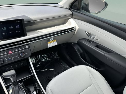 New 2026 Hyundai Tucson SE image 10