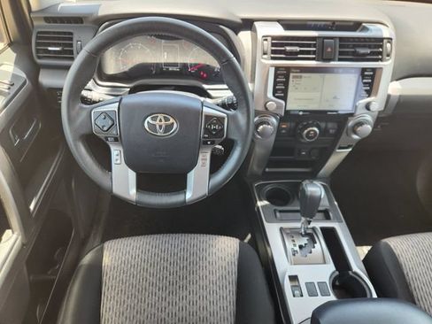 Used 2024 Toyota 4Runner SR5 AWD/4WD image 27