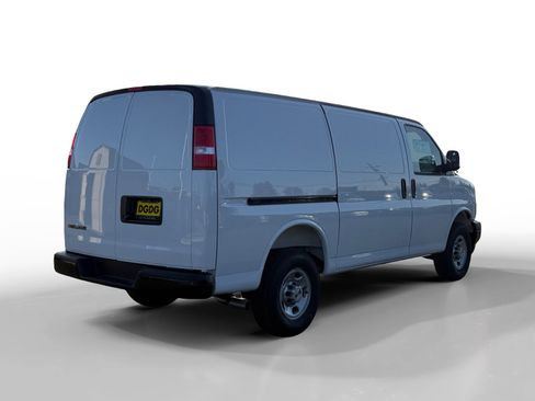 New 2025 Chevrolet Express 2500 w/ Driver Convenience Package image 5
