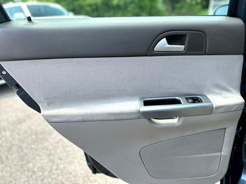 Used 2008 Volvo V50 2.4i image 26