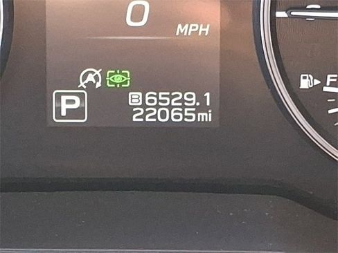 Used 2022 Subaru Outback Limited image 21