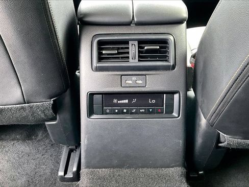 Used 2025 MAZDA CX-90 3.3 Turbo w/ Select Package AWD/4WD image 15