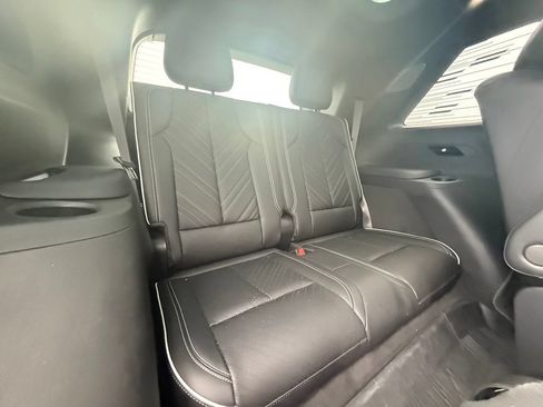 Certified 2026 Cadillac Vistiq Platinum w/ LPO, Floor Liner Package AWD/4WD image 35