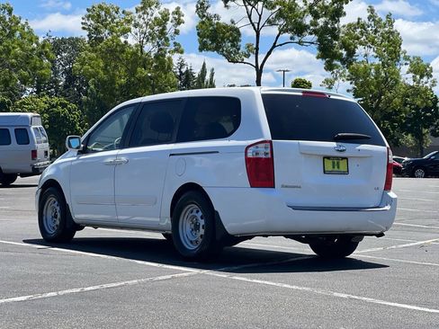 Used 2006 Kia Sedona EX FWD image 3