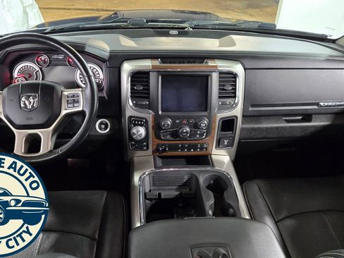 Used 2018 RAM 1500 Laramie w/ Convenience Group image 34