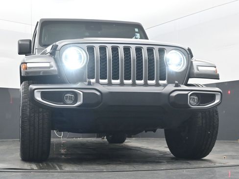 Used 2021 Jeep Wrangler Unlimited Sahara w/ Cold Weather Group image 22