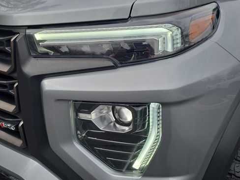 Used 2024 GMC Canyon AT4X image 30