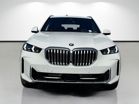 New 2026 BMW X5 sDrive40i RWD image 8