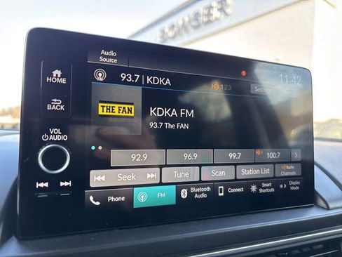 Used 2023 Honda Pilot EX-L image 14