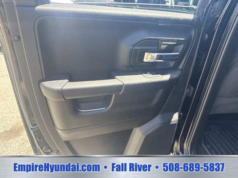 Used 2022 RAM 1500 Warlock AWD/4WD image 15