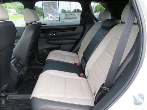 Used 2025 Honda CR-V Sport Touring image 5