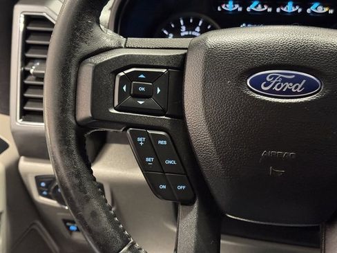 Used 2020 Ford F150 XLT w/ Equipment Group 302A Luxury AWD/4WD image 18