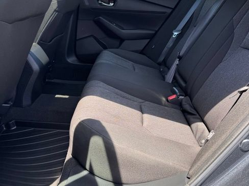 Used 2023 Honda Accord EX image 10