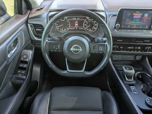 Used 2023 Nissan Rogue SV w/ SV Premium B Package AWD/4WD image 34