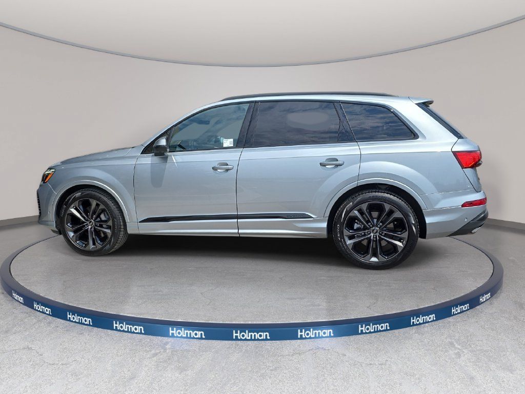 Used 2026 Audi Q7 3.0T Premium Plus w/ Premium Plus Package AWD/4WD image 9