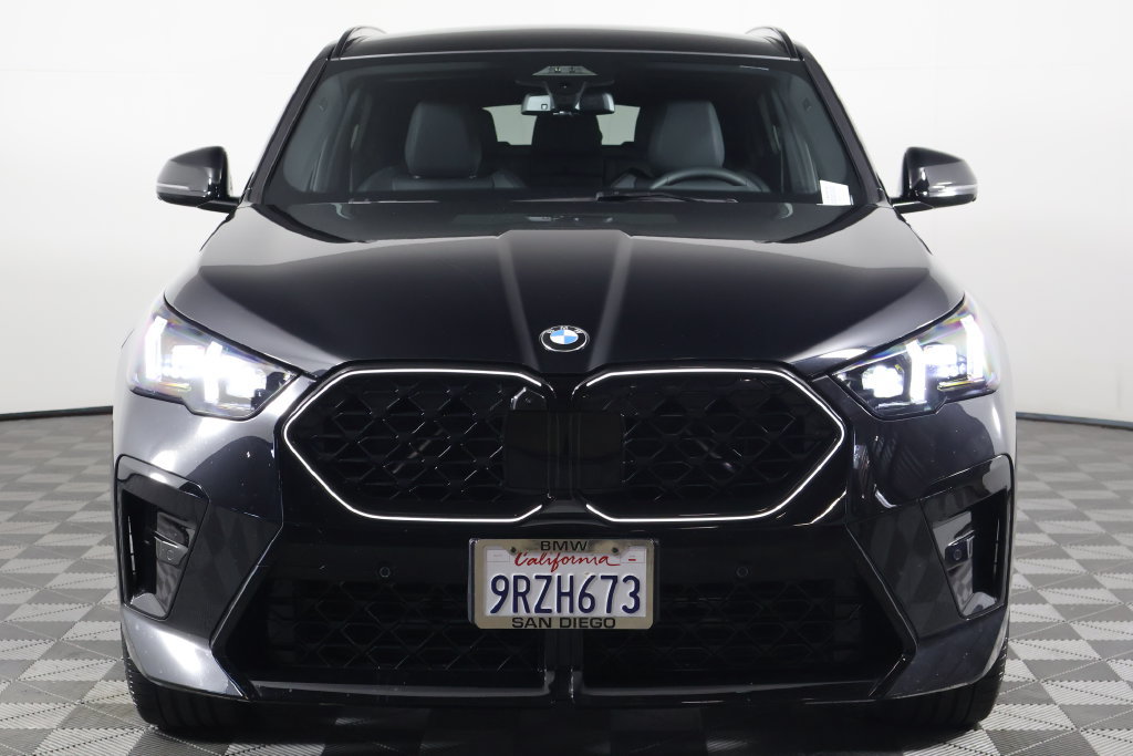 Used 2025 BMW X2 xDrive28i w/ Technology Package AWD/4WD image 2