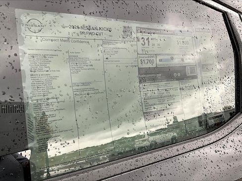 New 2025 Nissan Kicks SR image 13