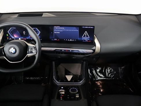 Used 2025 BMW X3 xDrive30i w/ Premium Package image 8