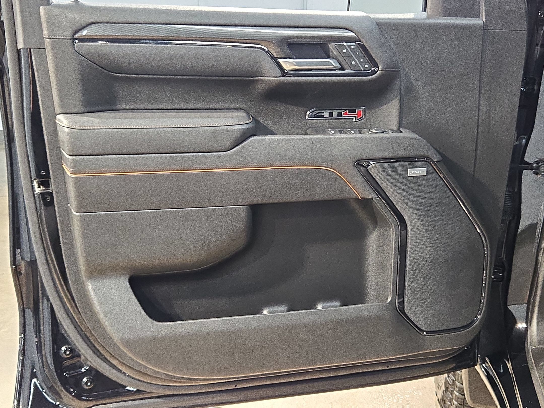 Used 2025 GMC Sierra 1500 AT4 AWD/4WD image 20