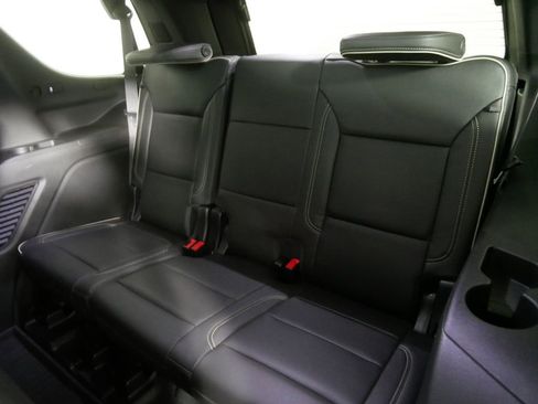 Used 2023 GMC Yukon SLT image 20