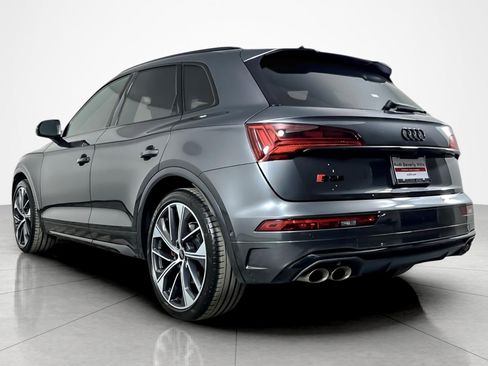 Used 2023 Audi SQ5 Prestige w/ Prestige Package image 3