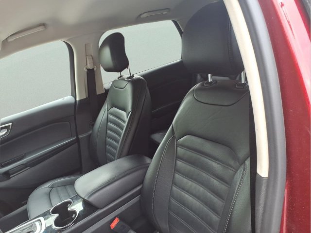 Used 2016 Ford Edge SEL w/ Equipment Group 201A AWD/4WD image 15