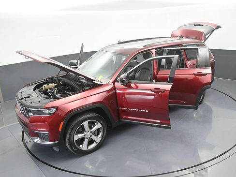 Used 2021 Jeep Grand Cherokee L Limited image 67