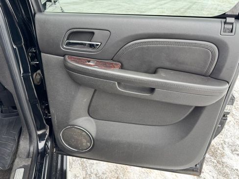 Used 2008 GMC Yukon XL Denali image 29