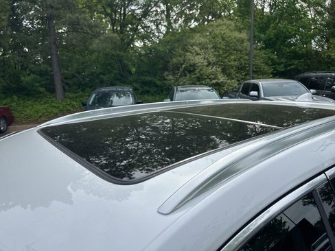 Used 2023 Cadillac XT5 Premium Luxury w/ Technology Package image 16