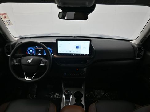 Used 2025 Ford Bronco Sport Outer Banks w/ Outer Banks Tech Package+ image 14