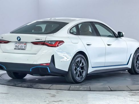 Used 2023 BMW i4 eDrive35 RWD image 2