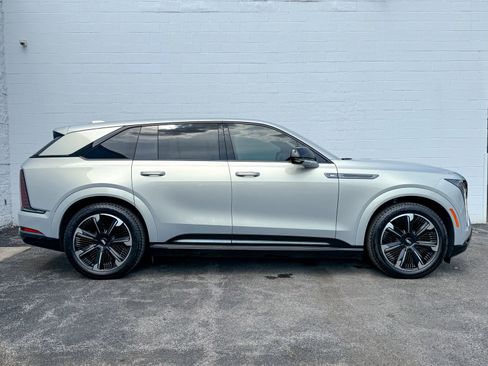 New 2025 Cadillac Escalade IQ Sport 2 AWD/4WD image 5