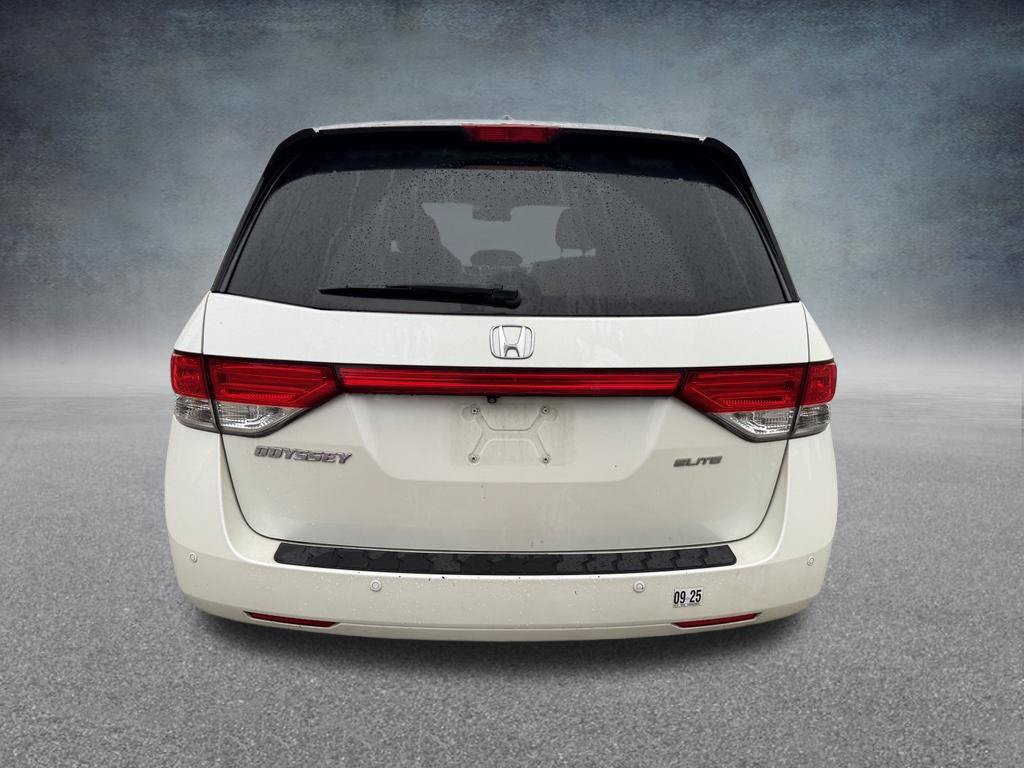 Used 2016 Honda Odyssey Touring Elite image 5