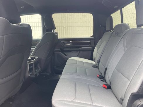 Used 2025 RAM 1500 Big Horn AWD/4WD image 11