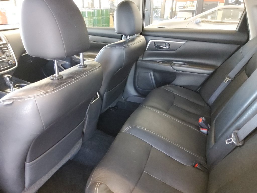Used 2018 Nissan Altima 2.5 SL FWD image 19