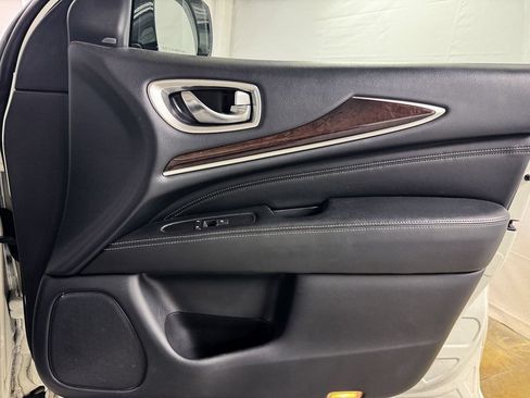Used 2019 INFINITI QX60 Luxe w/ Sensory Package AWD/4WD image 20