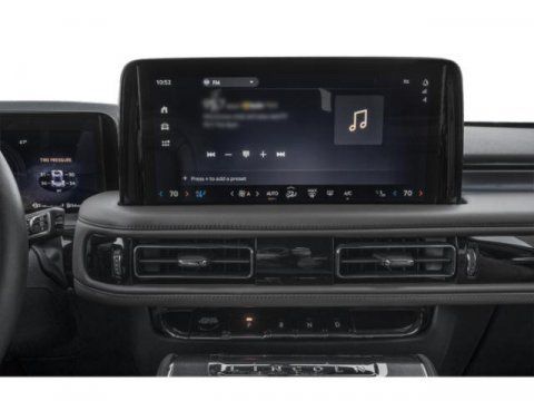 Used 2025 Lincoln Aviator Reserve w/ Equipment Group 201A AWD/4WD image 12