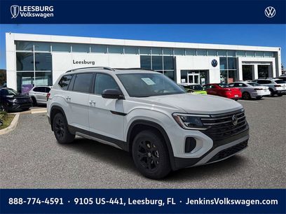New 2025 Volkswagen Atlas Peak Edition SE