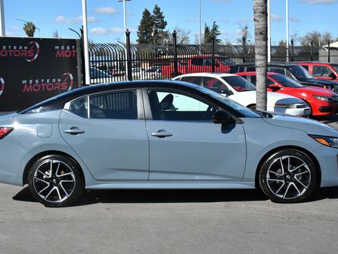 Used 2024 Nissan Sentra SR image 9