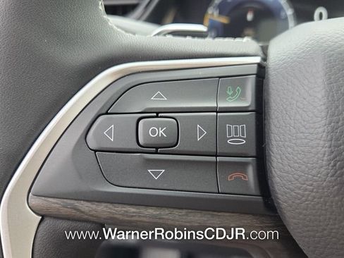 New 2026 Jeep Grand Cherokee L Limited RWD image 26