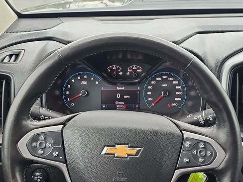 Used 2020 Chevrolet Colorado ZR2 image 11