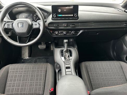 Used 2024 Honda HR-V Sport image 16