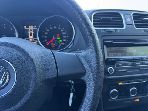 Used 2012 Volkswagen Golf 2.5L image 23