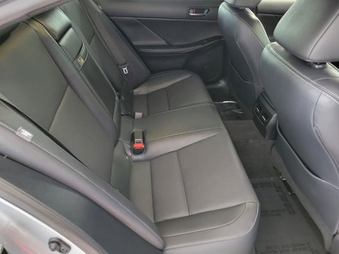 Certified 2024 Lexus IS 300 image 15