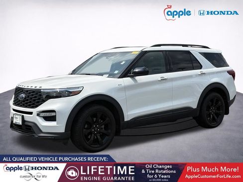 Used 2024 Ford Explorer ST-Line w/ Class IV Trailer Tow Package AWD/4WD image 3